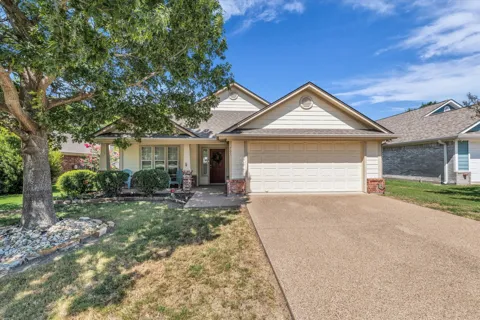 705 Heston Circle