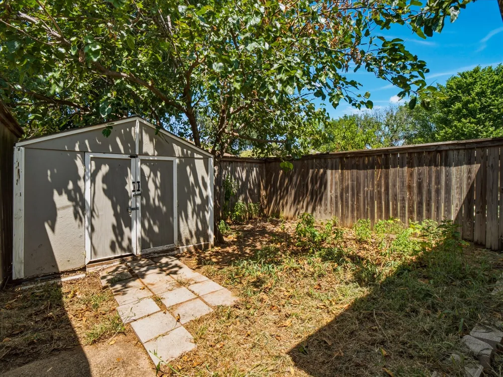 538 Harvest Hill Street Lewisville, TX 75067