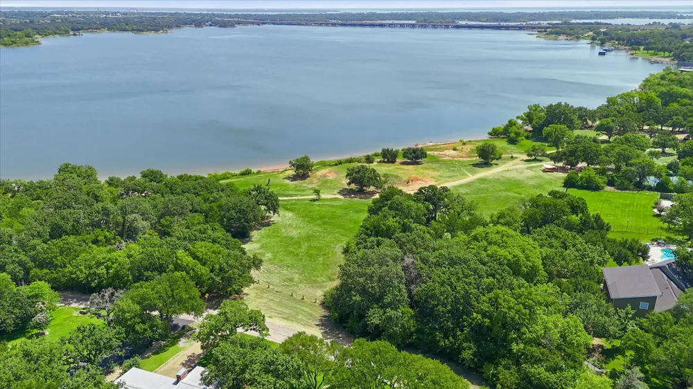 217 Patricia Lane Highland Village, TX 75077
