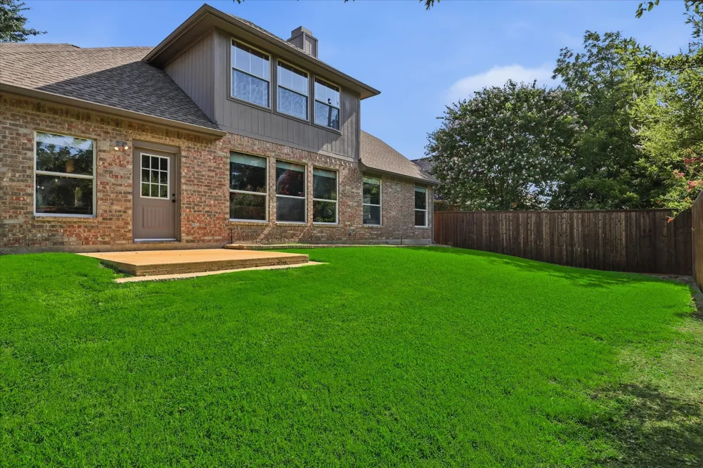 217 Patricia Lane Highland Village, TX 75077