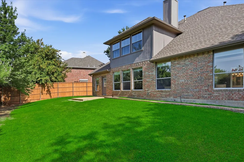217 Patricia Lane Highland Village, TX 75077
