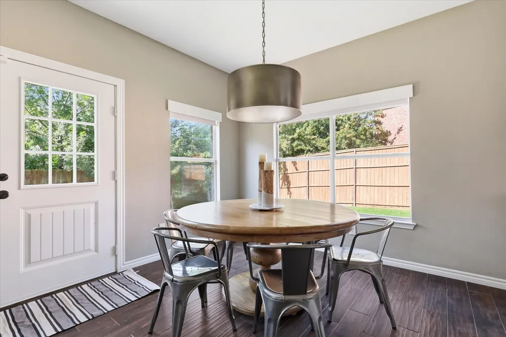 217 Patricia Lane Highland Village, TX 75077