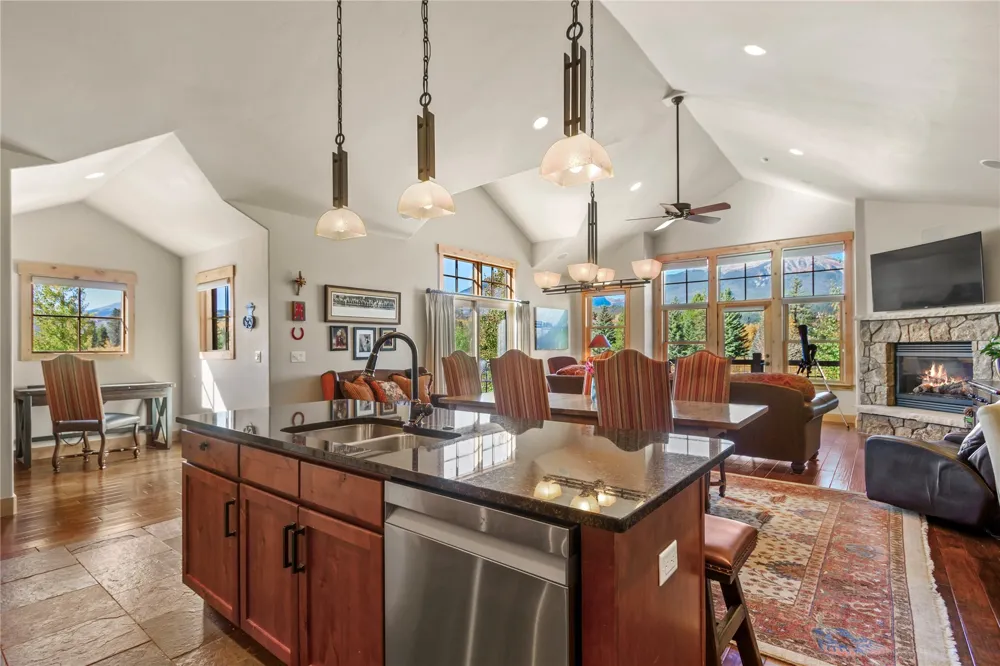 405 Bald Eagle Road Silverthorne, CO 80498