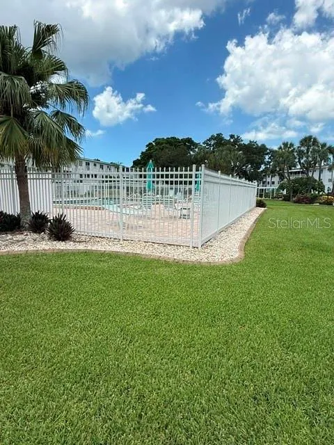 2223 SUNSET DRIVE #E24 Bradenton, FL 34207
