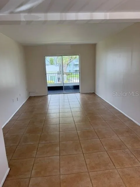 2223 SUNSET DRIVE #E24 Bradenton, FL 34207