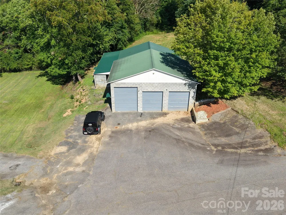 2295 Shady Grove Road Connelly Springs, NC 28612