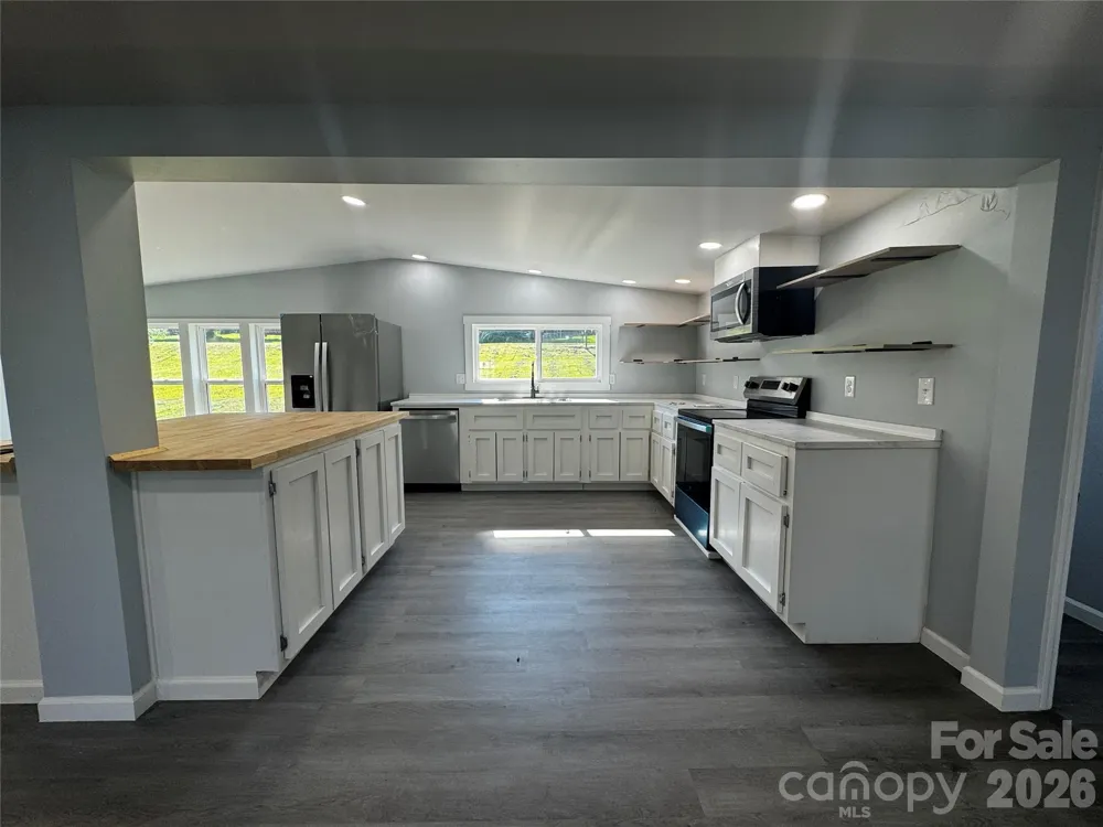 2295 Shady Grove Road Connelly Springs, NC 28612
