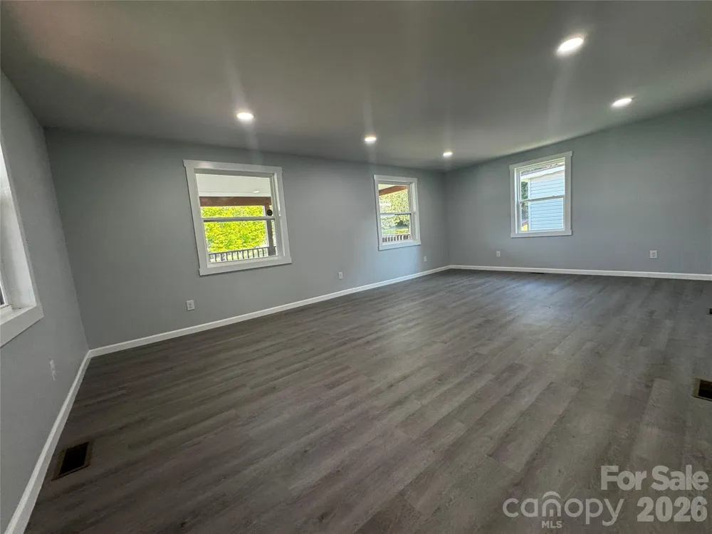2295 Shady Grove Road Connelly Springs, NC 28612