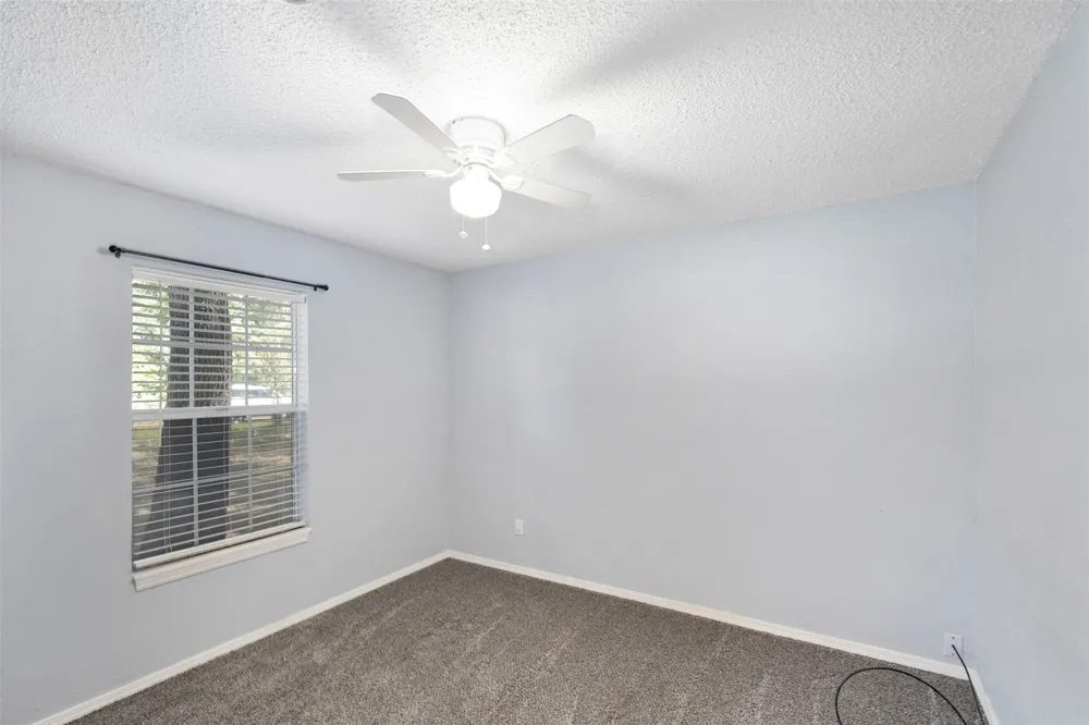 217 Pierce Drive Mabank, TX 75156