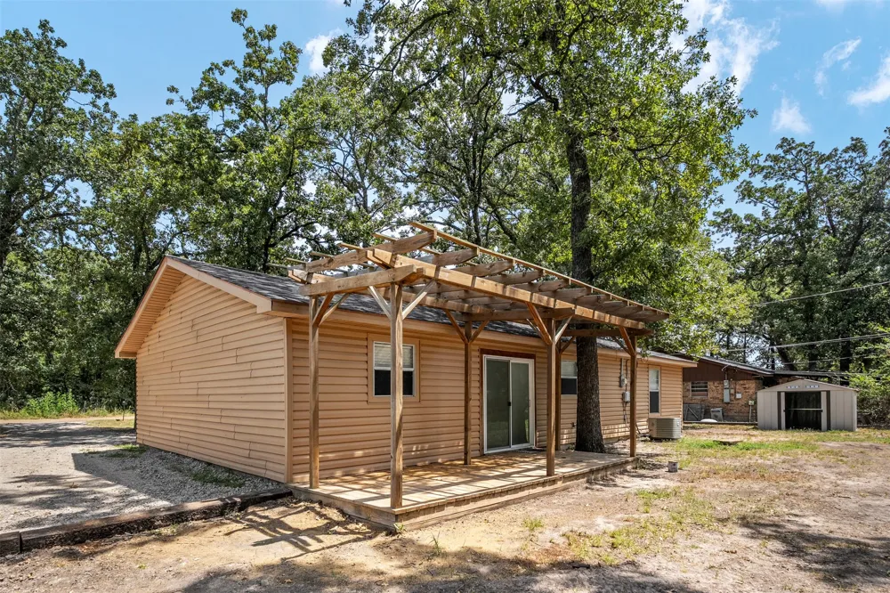 217 Pierce Drive Mabank, TX 75156