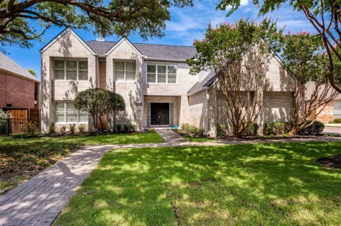 2532 Pelican Bay Drive