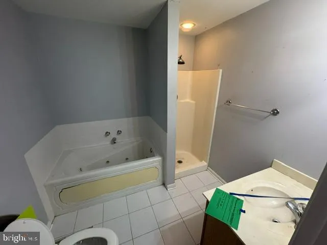 2564 SOUTHSIDE AVENUE Cambridge, MD 21613