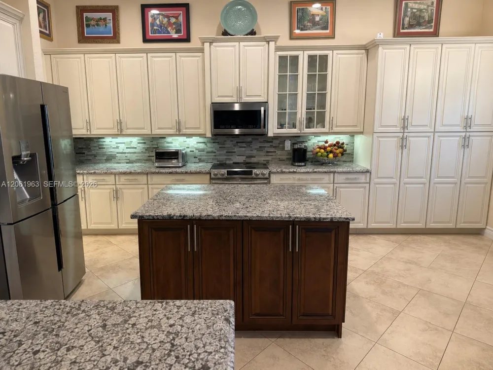 8195 Alpine Ridge Rd #8195 Boynton Beach, FL 33473