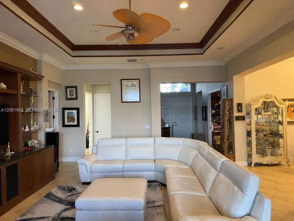 8195 Alpine Ridge Rd #8195 Boynton Beach, FL 33473