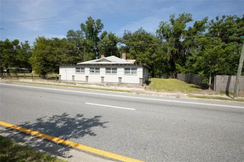 14962 NE US HIGHWAY 301