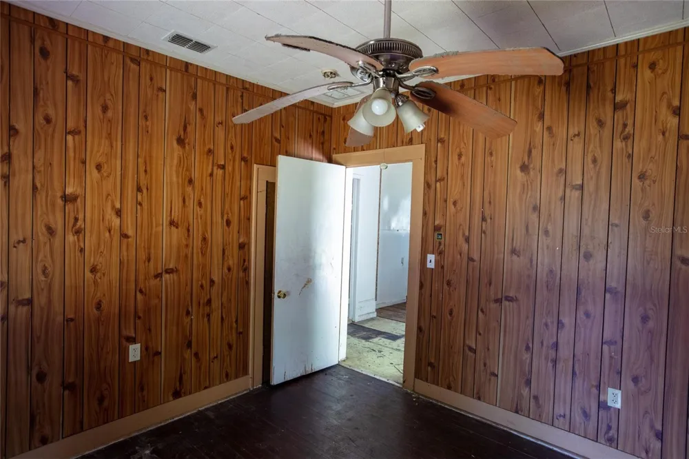 14962 NE US HIGHWAY 301 Waldo, FL 32694