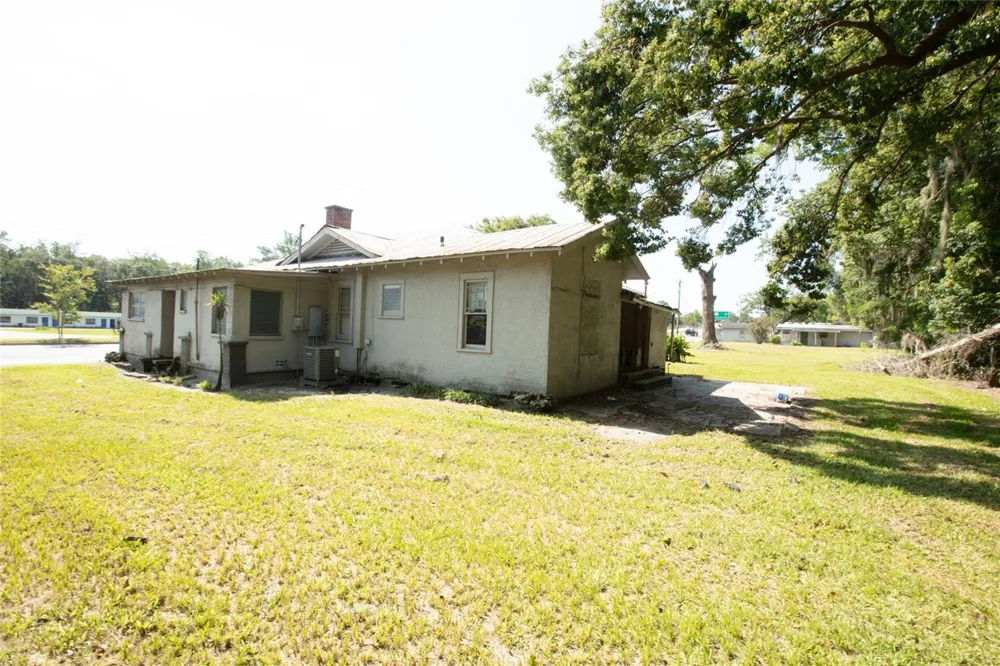 14962 NE US HIGHWAY 301 Waldo, FL 32694
