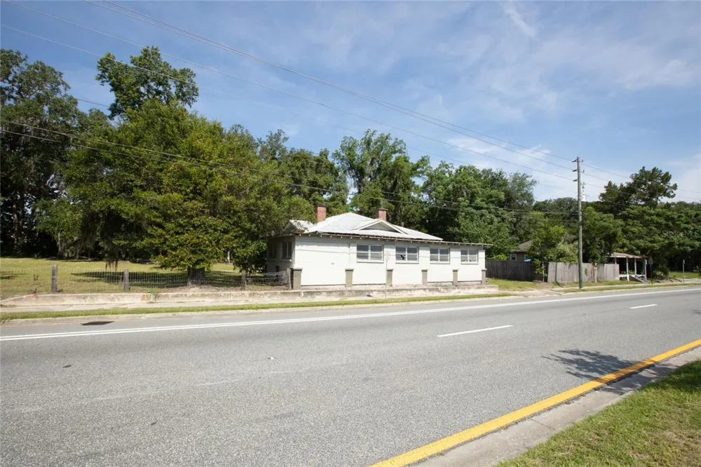 14962 NE US HIGHWAY 301 Waldo, FL 32694