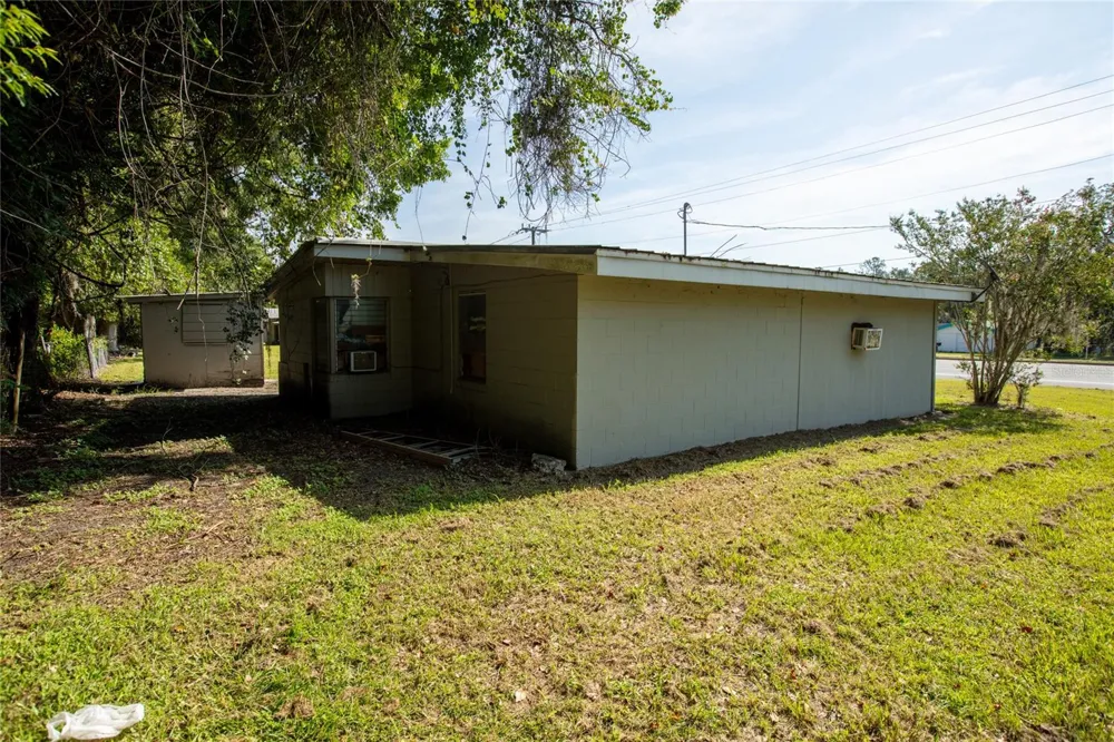 14962 NE US HIGHWAY 301 Waldo, FL 32694
