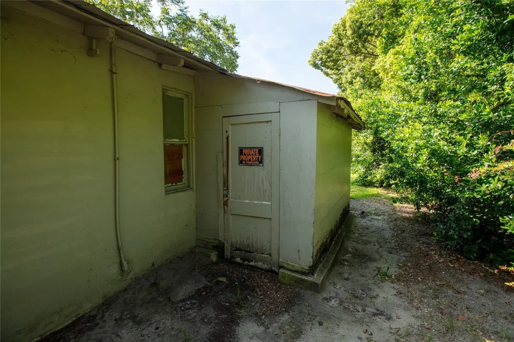 14962 NE US HIGHWAY 301 Waldo, FL 32694