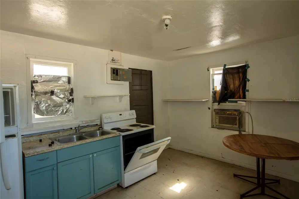 14962 NE US HIGHWAY 301 Waldo, FL 32694