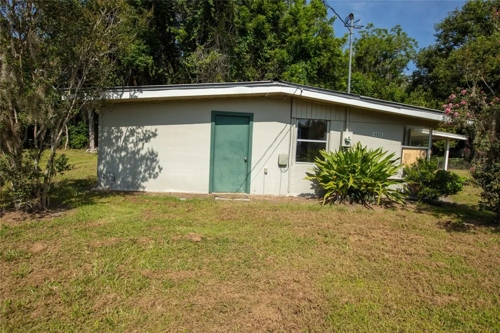 14962 NE US HIGHWAY 301 Waldo, FL 32694