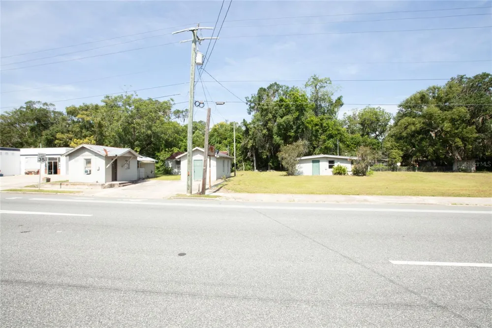 14962 NE US HIGHWAY 301 Waldo, FL 32694