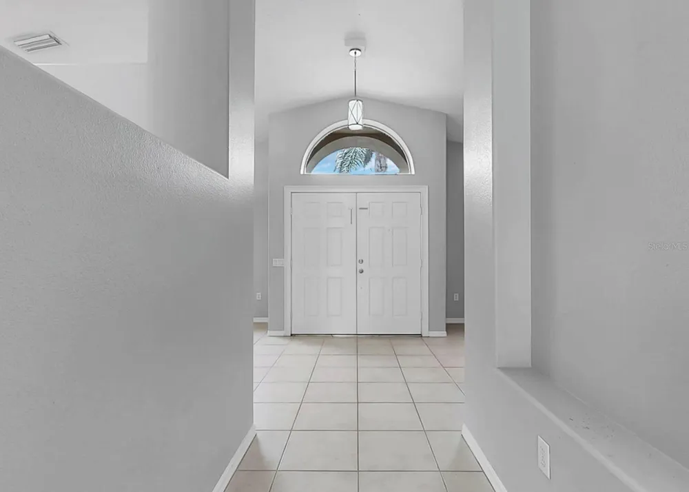 220 ROSANA DRIVE Brandon, FL 33511