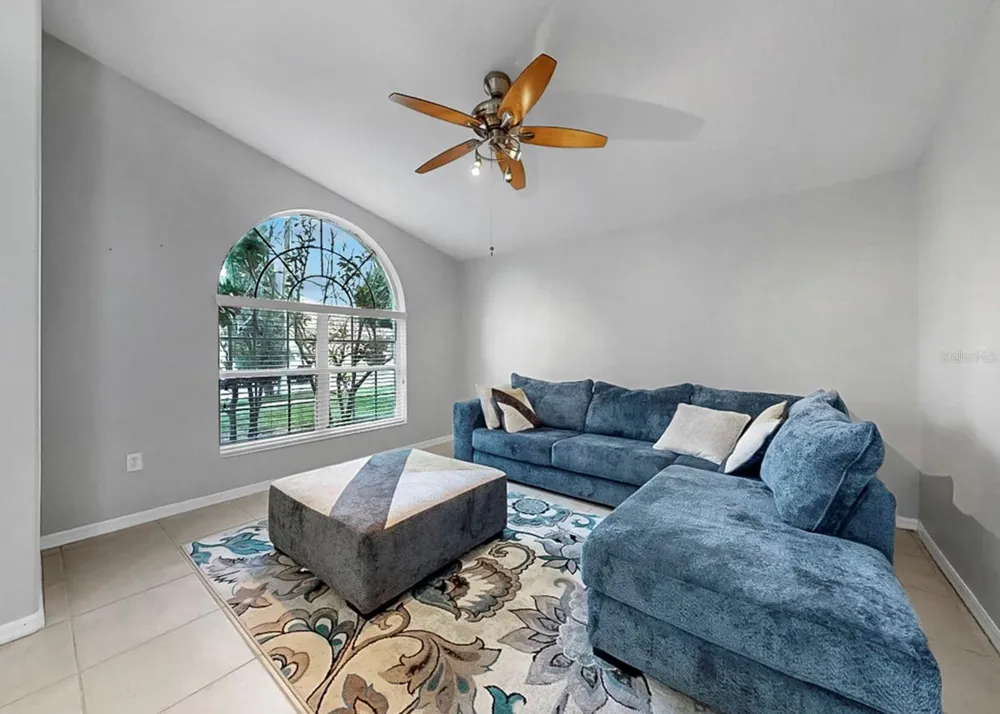 220 ROSANA DRIVE Brandon, FL 33511