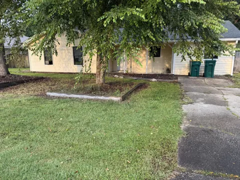 1409 Mixon Drive