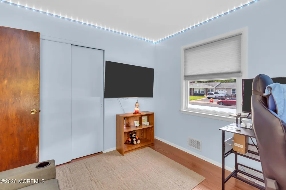 73 Newbury Road Howell, NJ 07731