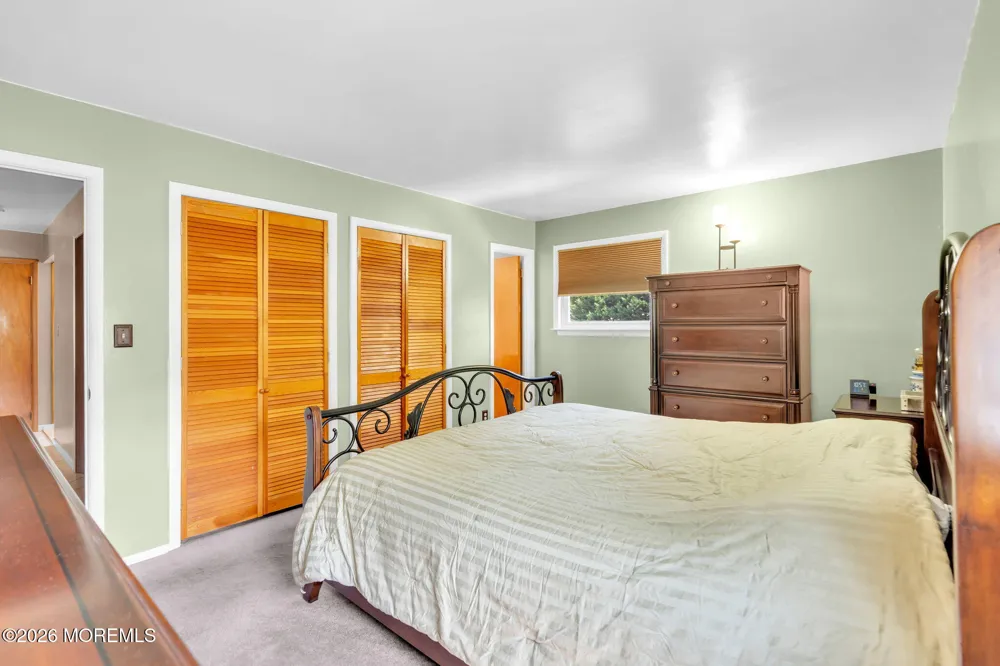 73 Newbury Road Howell, NJ 07731