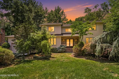 40 Vista Drive