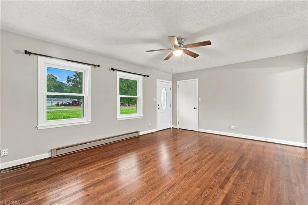 140 Clifton Drive Reidsville, NC 27320