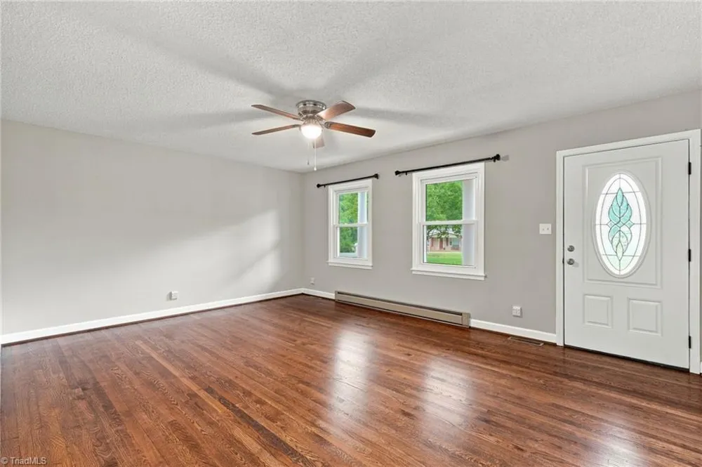 140 Clifton Drive Reidsville, NC 27320