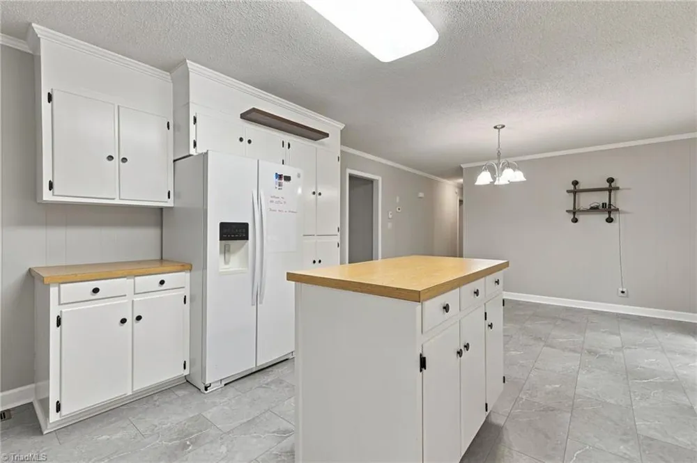 140 Clifton Drive Reidsville, NC 27320