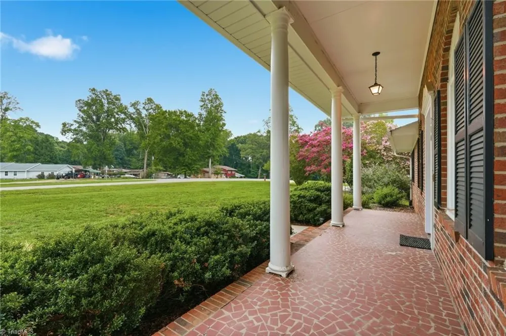 140 Clifton Drive Reidsville, NC 27320