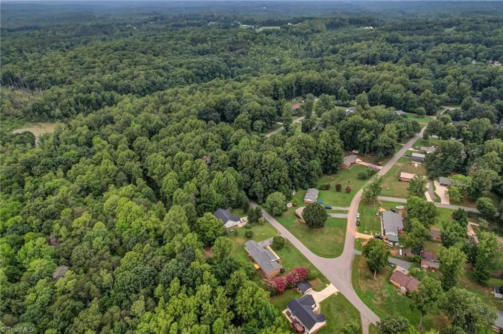 140 Clifton Drive Reidsville, NC 27320