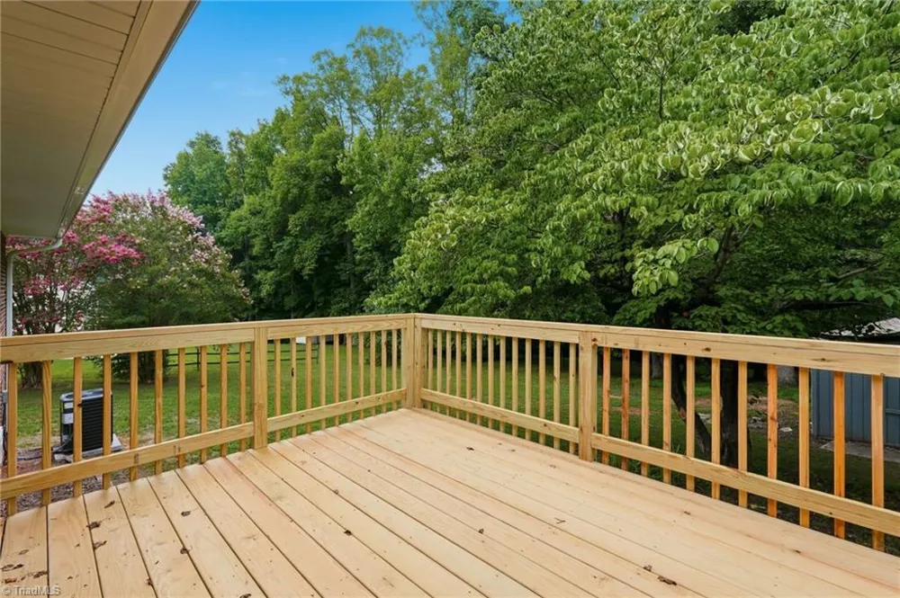140 Clifton Drive Reidsville, NC 27320