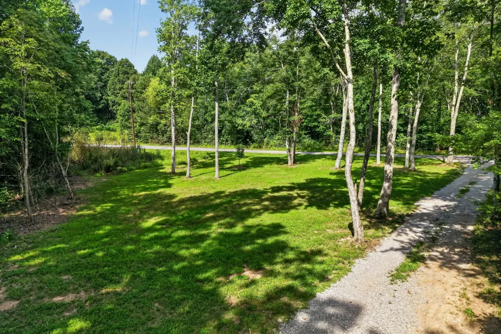 259 Jim Warren Rd McMinnville, TN 37110