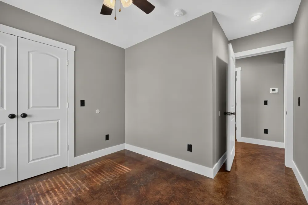 259 Jim Warren Rd McMinnville, TN 37110