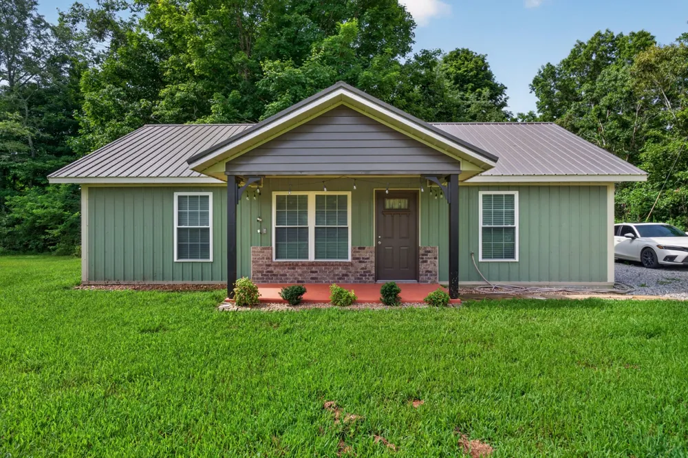 259 Jim Warren Rd McMinnville, TN 37110