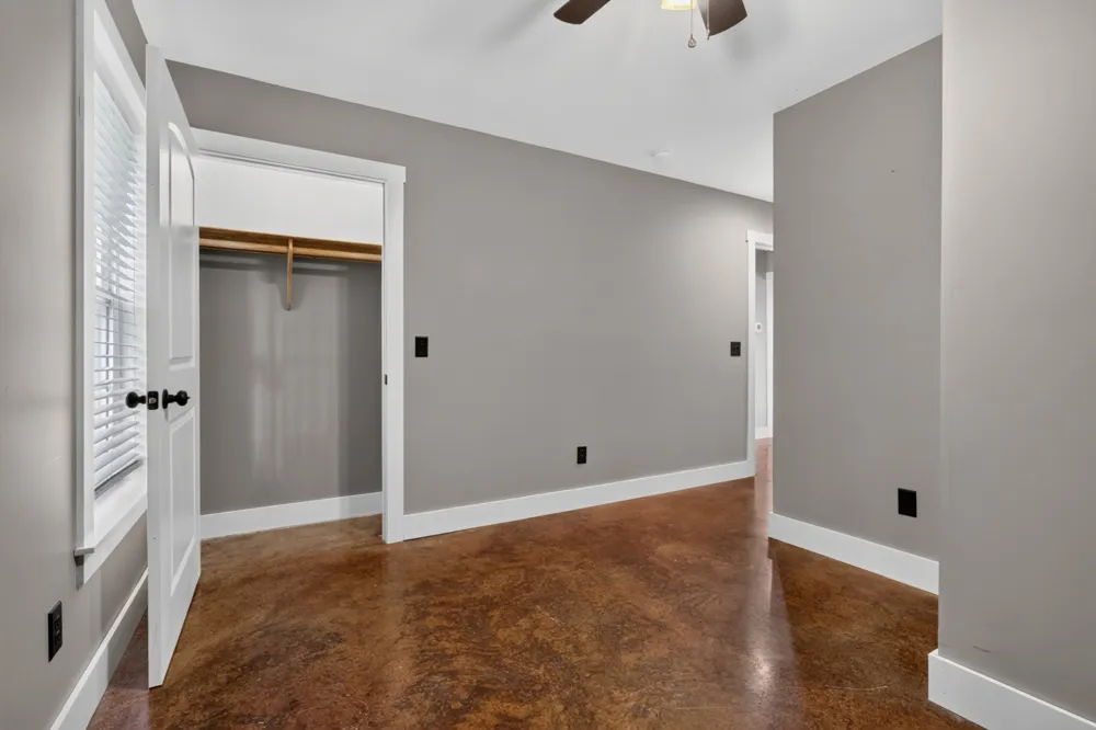 259 Jim Warren Rd McMinnville, TN 37110