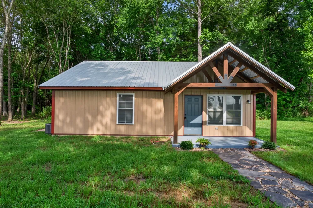 259 Jim Warren Rd McMinnville, TN 37110