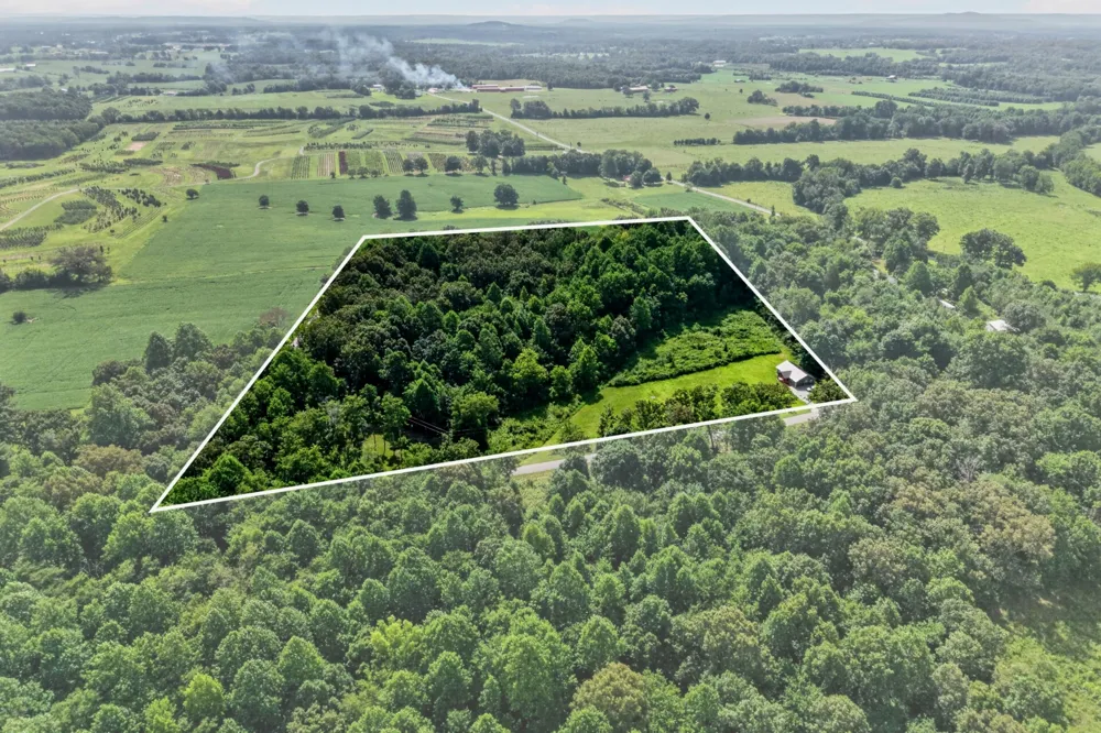 259 Jim Warren Rd McMinnville, TN 37110