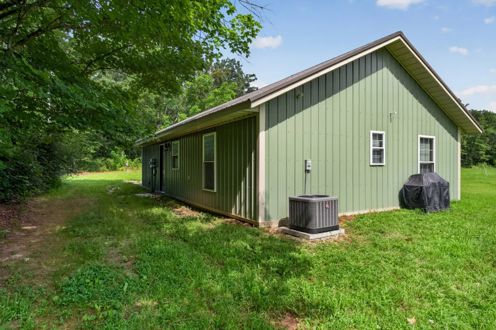 259 Jim Warren Rd McMinnville, TN 37110