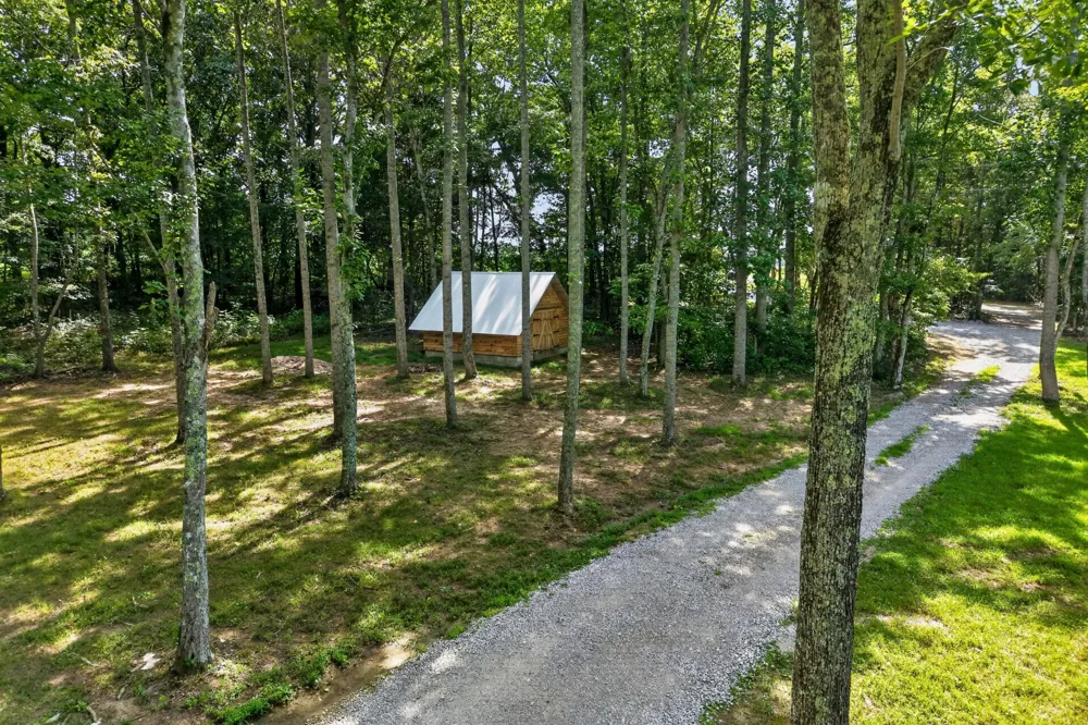 259 Jim Warren Rd McMinnville, TN 37110