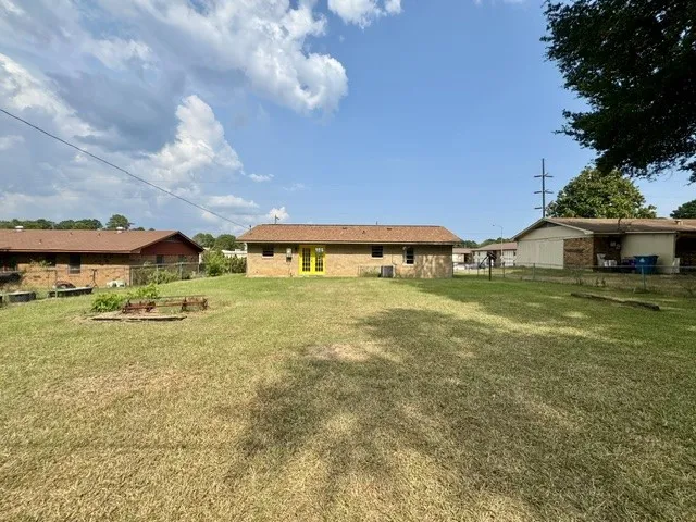 611 Weston Street Minden, LA 71055