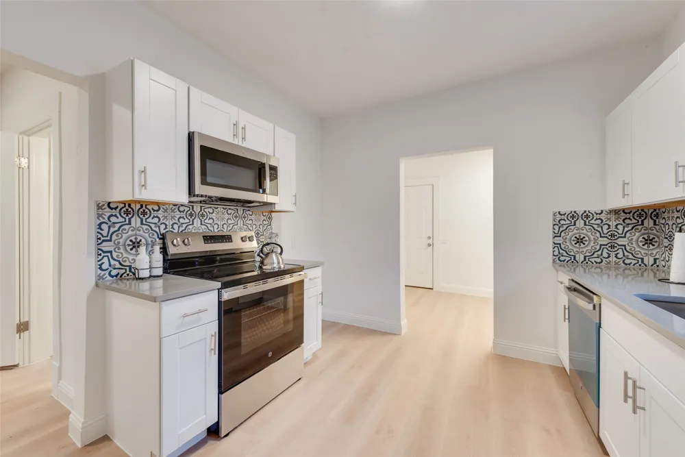1205 W Arlington Avenue Fort Worth, TX 76110