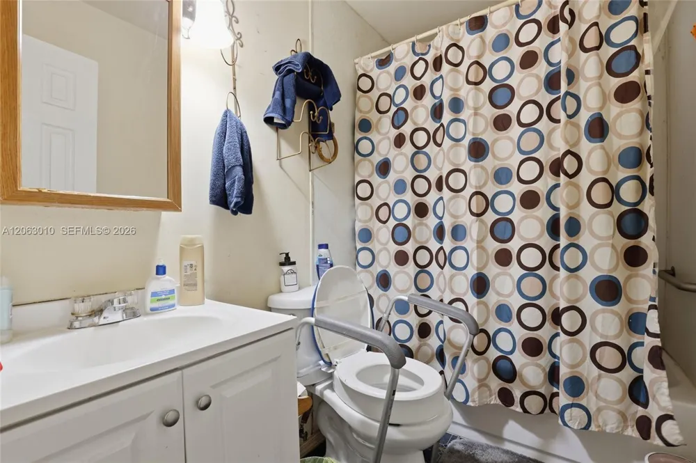 1132 Mississippi Clewiston, FL 33440